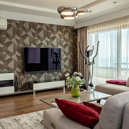 Apartment Luxury Sea View Flat With Parking In Briz By Flat Manаger *