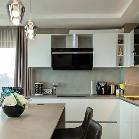 Luxury Sea View Flat With Parking In Briz By Flat Manаger Warna