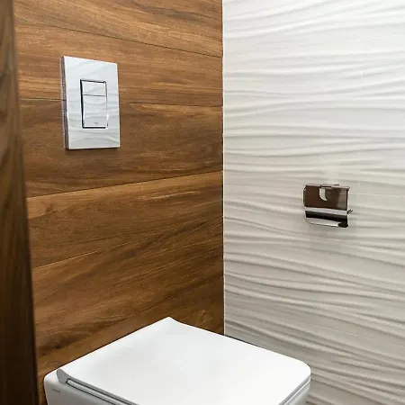 Apartment Luxury Sea View Flat With Parking In Briz By Flat Manаger Warna